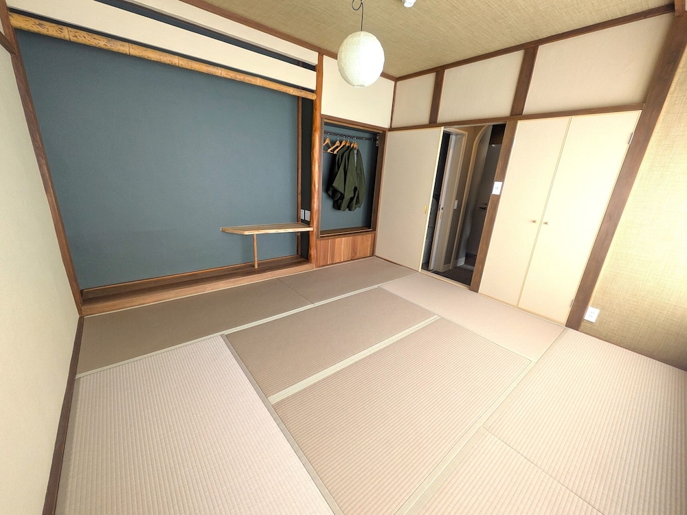 富士を望む10畳+8畳 二間和室/バストイレ付 禁煙 客室3 | 富士山眺望の宿 精進マウントホテル