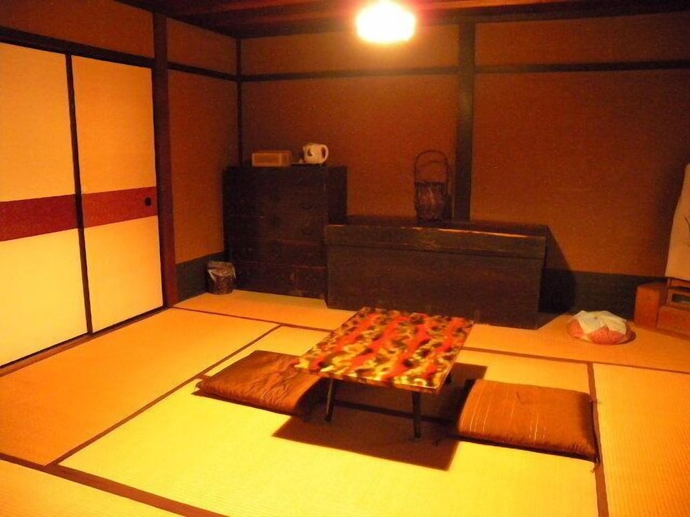 トリプルルーム | ゲストハウス金魚家