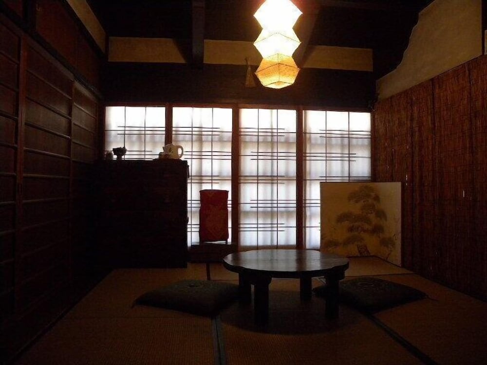 ツインルーム | ゲストハウス金魚家