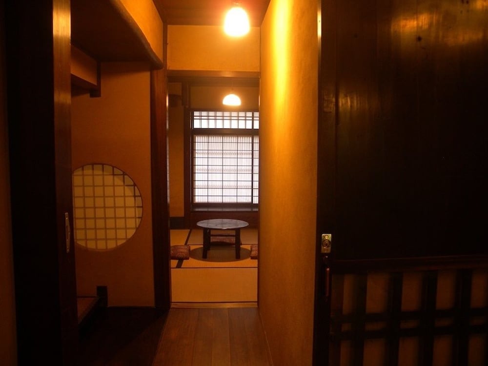 客室1 | ゲストハウス鯉屋 客室1 | ゲストハウス鯉屋