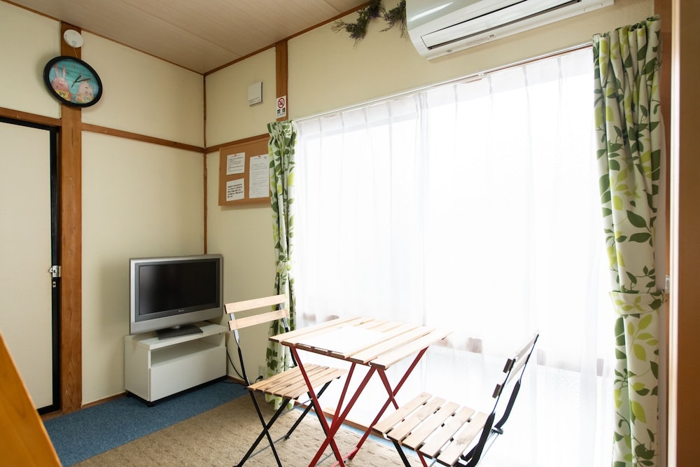 エコノミー 4 人部屋 客室2 | デスティニーイン境港