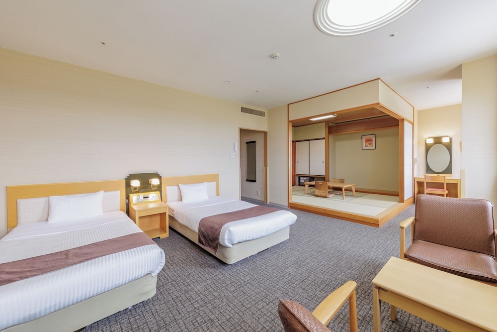 和洋室（バス付）禁煙 客室2 | 亀の井ホテル 一関