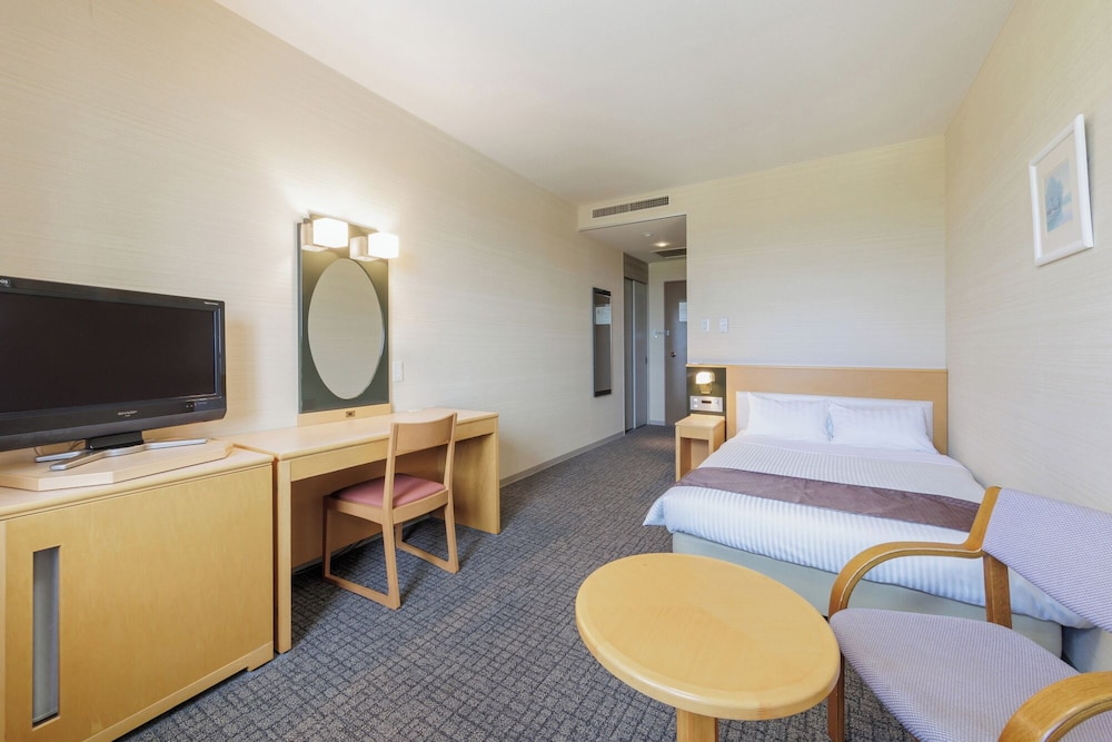 洋室セミダブル(バス付) 禁煙 客室2 | 亀の井ホテル 一関