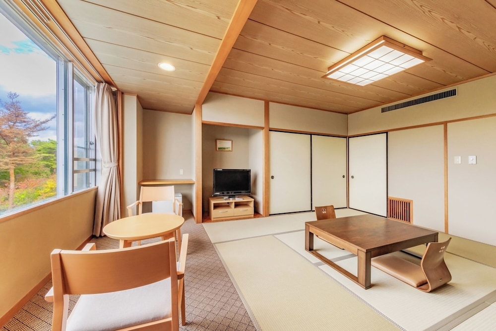 和室8畳 禁煙 客室2 | 亀の井ホテル 一関