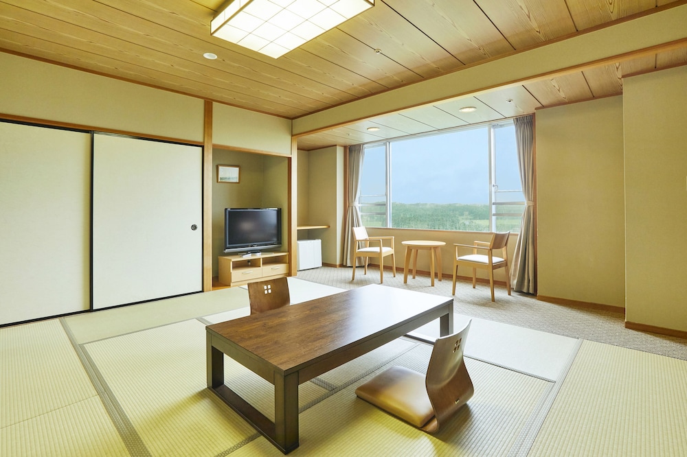 和室10畳 禁煙 客室1 | 亀の井ホテル 一関