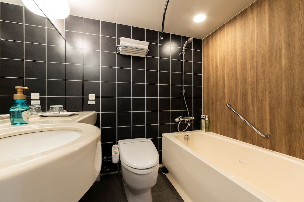 ハリウッドツインルーム 禁煙 バスルーム0 | リッチモンドホテル青森