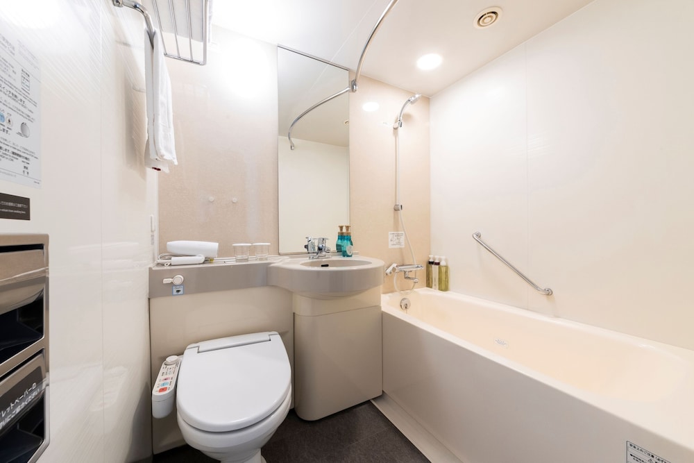 デラックス ダブルルーム 禁煙 バスルーム0 | リッチモンドホテル青森