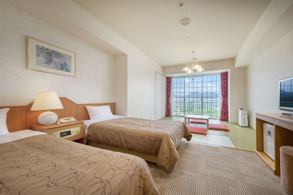 客室1 | ホテルグリーンプラザ東条湖