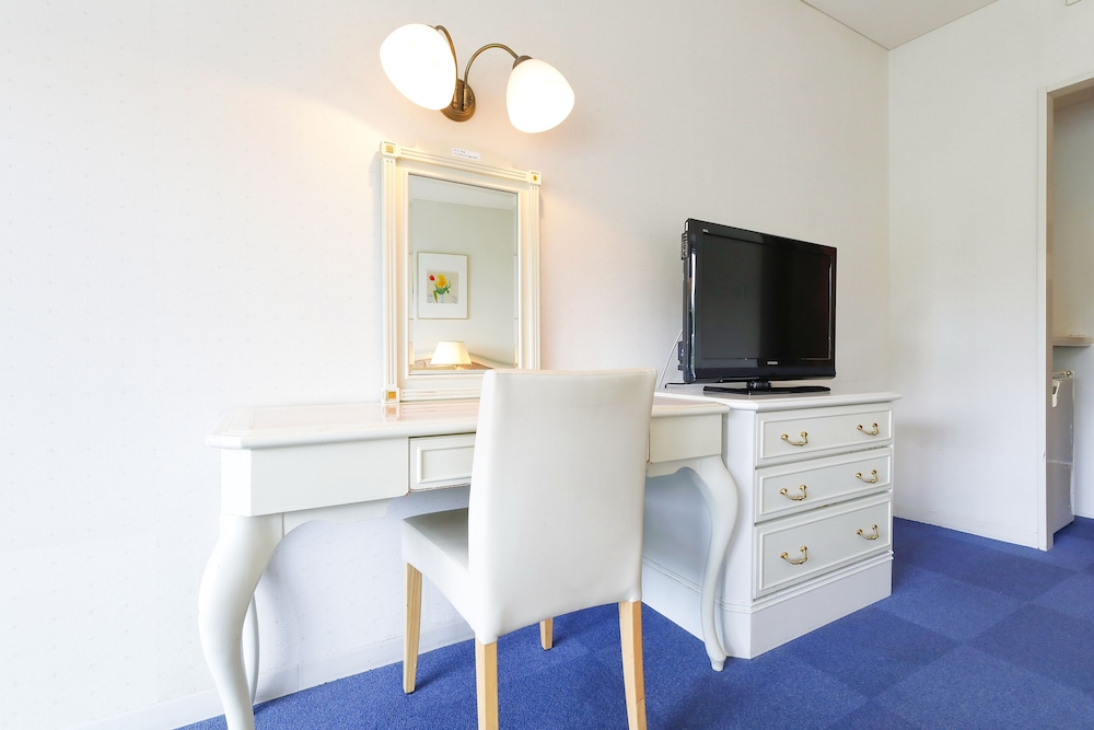 客室1 | 大江戸温泉物語 ホテルレオマの森