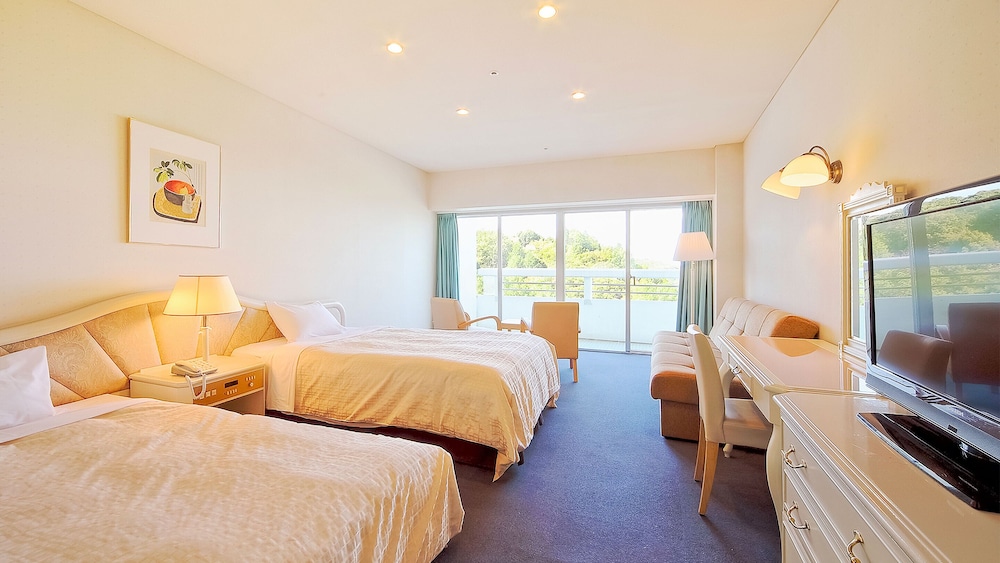 [禁煙]スタンダードツイン4名定員内風呂あり | 大江戸温泉物語 ホテルレオマの森