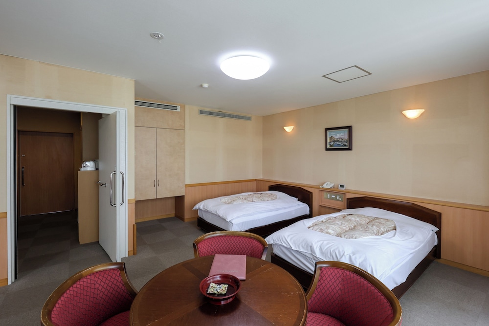 バリアフリー洋室 客室3 | いこいの村 能登半島