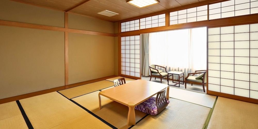 和室 禁煙 | いこいの村 能登半島