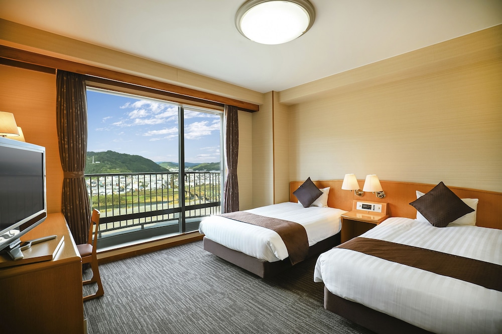 スーペリアツインルーム（バス付）禁煙 | 亀の井ホテル 高知