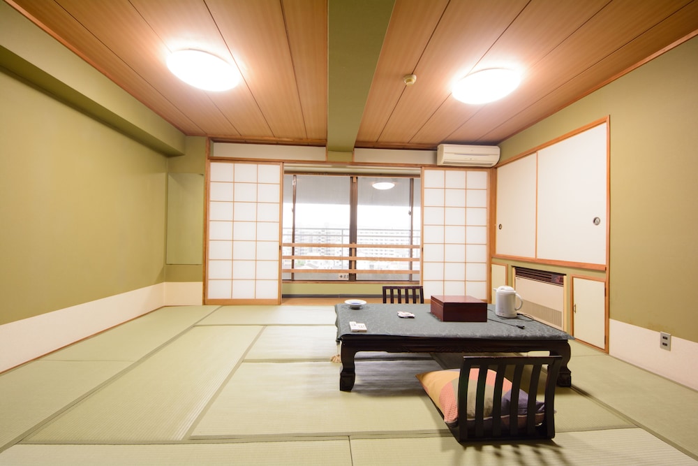 客室1 | 高知プリンスホテル