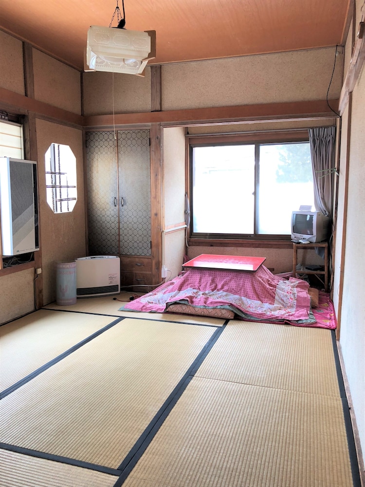 ツインルーム（布団の数は人数によって異なります） 客室1 | 魚敏旅館