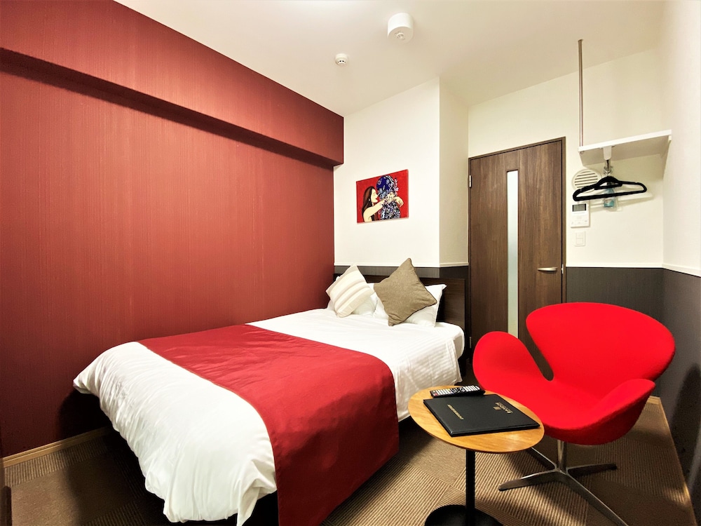 デザイン ダブルルーム ダブルベッド 1 台 禁煙 リバービュー | ランドーホテル福岡