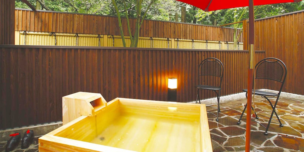 メゾネットルーム 露天風呂付 喫煙可 バスルーム0 | ホテル ユーロ シティ