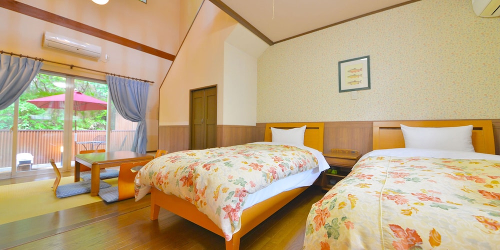 メゾネットルーム 露天風呂付 喫煙可 | ホテル ユーロ シティ