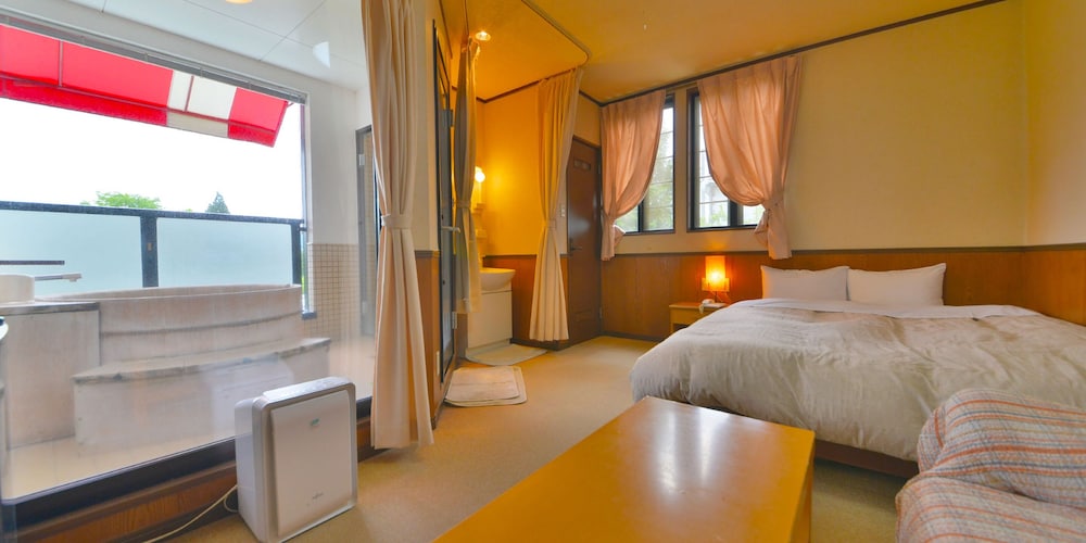 ダブルルーム 露天風呂付 喫煙可 バスルーム0 | ホテル ユーロ シティ