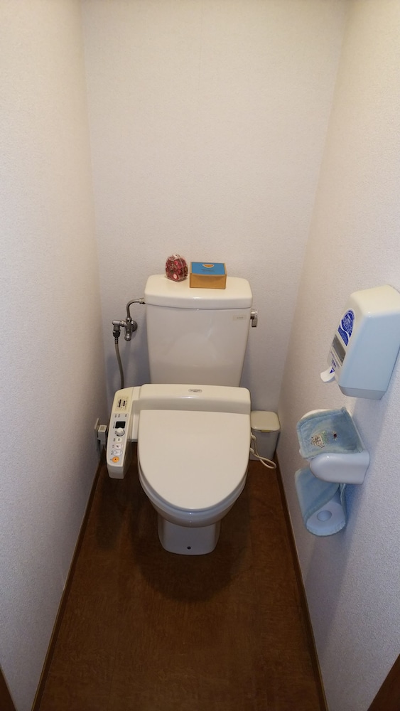 スーペリア ダブルルーム 専用バスルーム バスルーム1 | ホテル　エソール＜大人限定＞