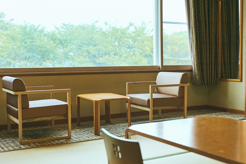 和室8畳 禁煙 客室1 | 亀の井ホテル 福井