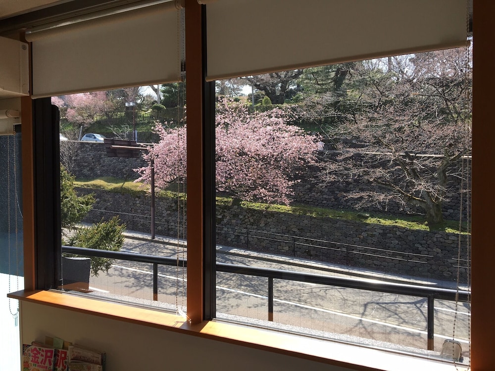 一棟貸し 部屋からの景観0 | ハウスホテル兼六坂