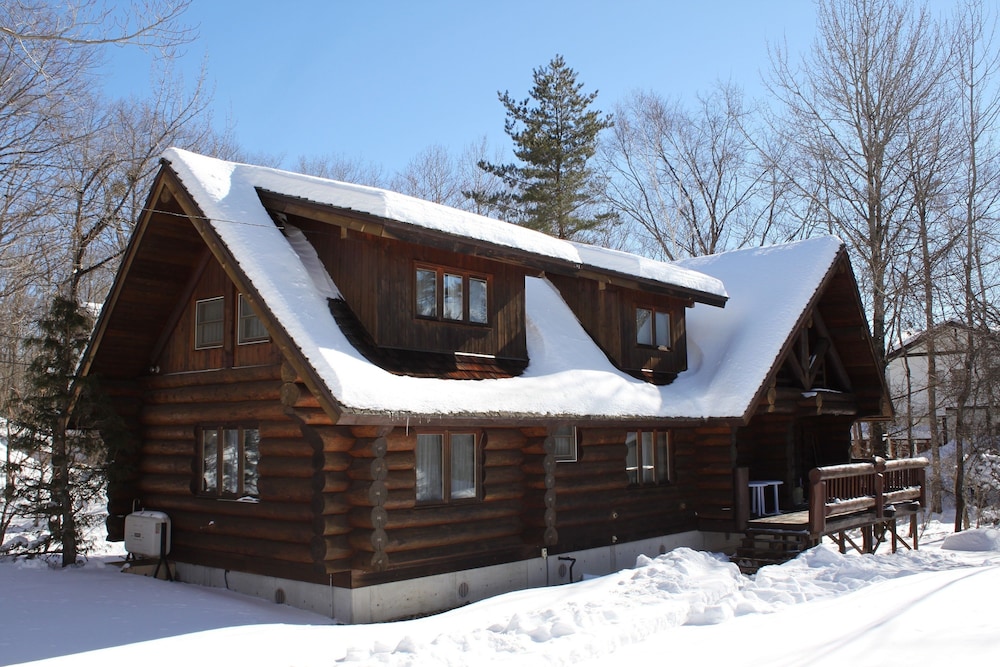 大型ログハウス | ウルベビレッジ