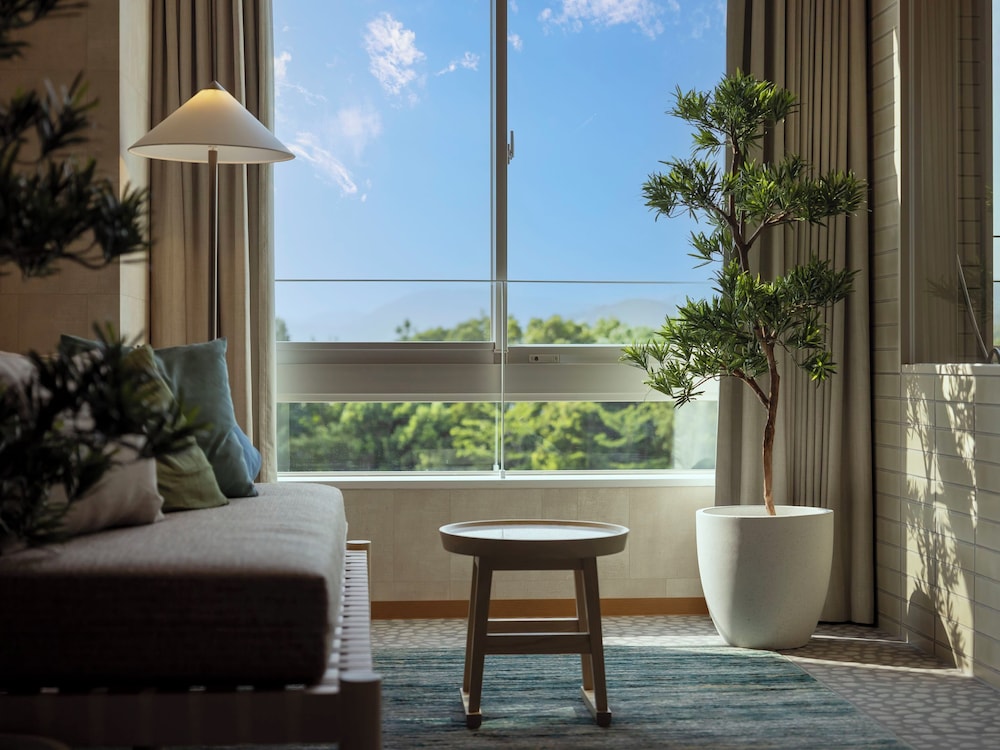 プレミアムルーム（温泉半露天風呂付）禁煙 客室2 | 亀の井ホテル 赤穂