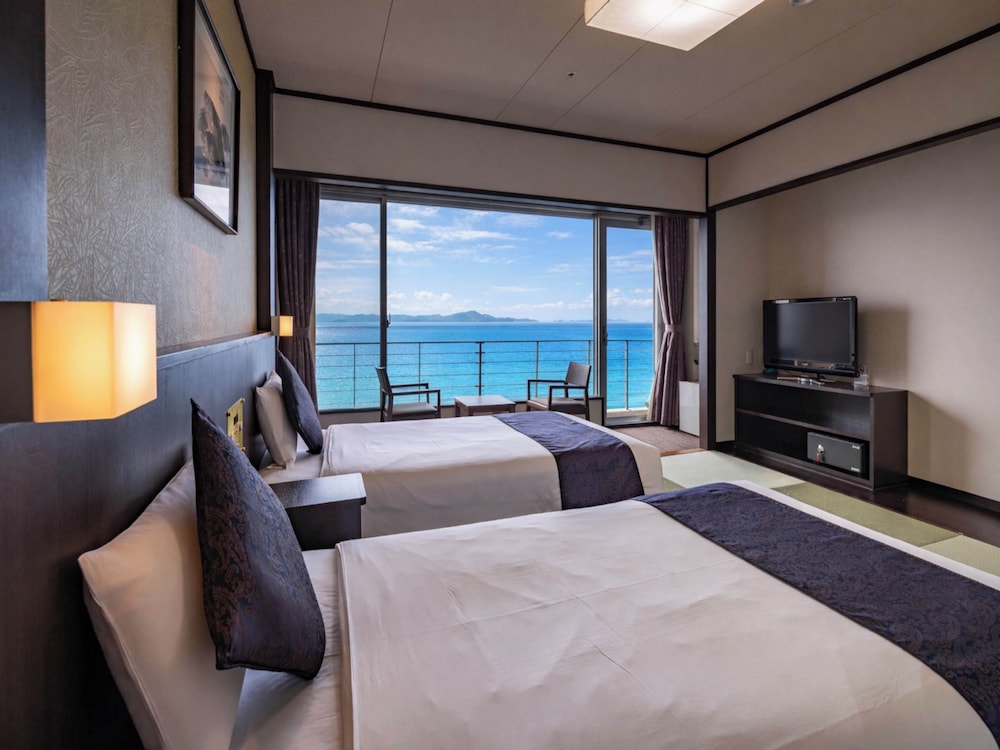 [オーシャンビュー] 和室ツイン 禁煙 客室1 | 亀の井ホテル 赤穂