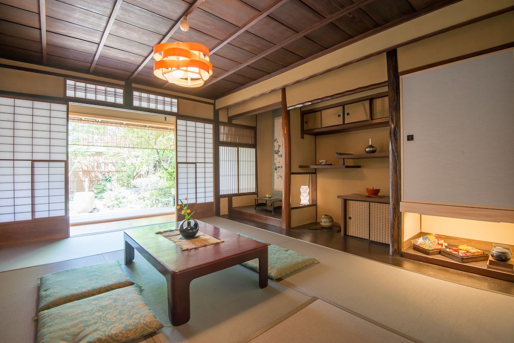 京町家 客室3 | 幻-毘沙門-