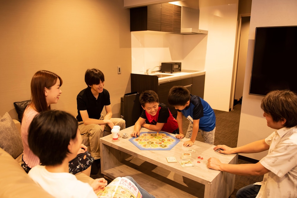 Presidential Room (Free check-in after 5pm) - Non-smoking リビング エリア0 | INOVA 金沢駅前ホテルsuite