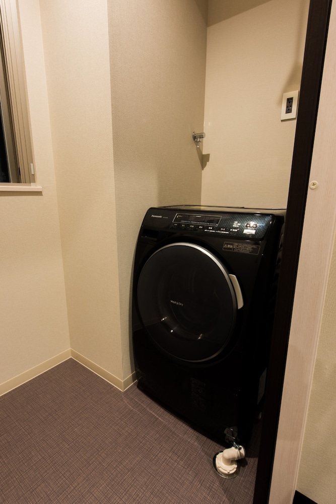 Superior Double (Free check-in after 5pm) Non-Smoking 客室の設備とサービス0 | INOVA 金沢駅前ホテルsuite