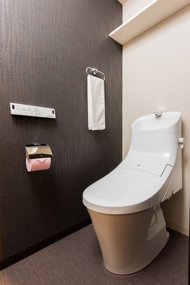 Superior Double (Free check-in after 5pm) Non-Smoking バスルーム1 | INOVA 金沢駅前ホテルsuite