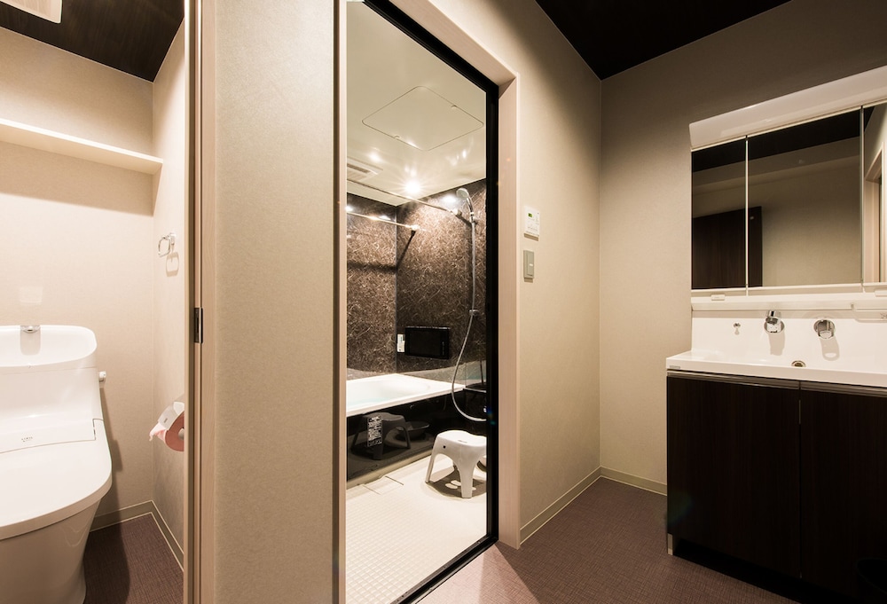 Presidential Room (Free check-in after 5pm) - Non-smoking バスルーム2 | INOVA 金沢駅前ホテルsuite