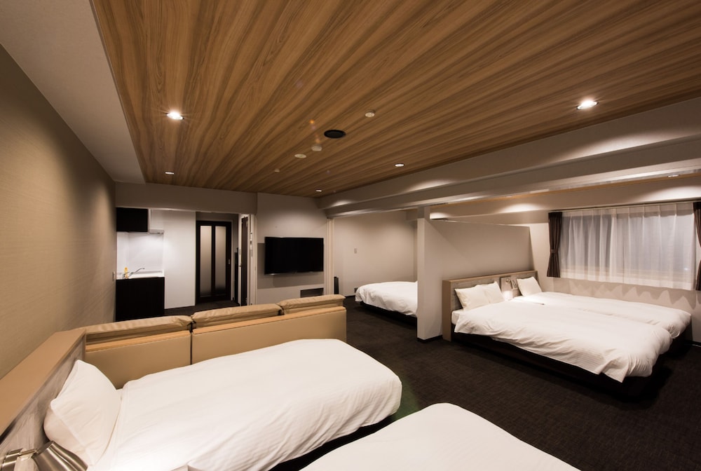 客室1 | INOVA 金沢駅前ホテルsuite