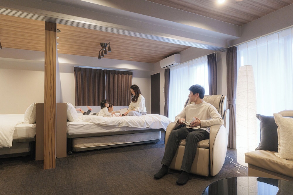 Deluxe Room (Free check-in after 5pm) Non-Smoking マッサージ (室内)0 | INOVA Kanazawa