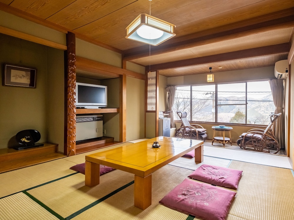 眺望のよい　和室8畳~18畳 (付近にレストラン無し, チェックイン午後6時まで) 部屋からの景観0 | 白湯の宿 山田家