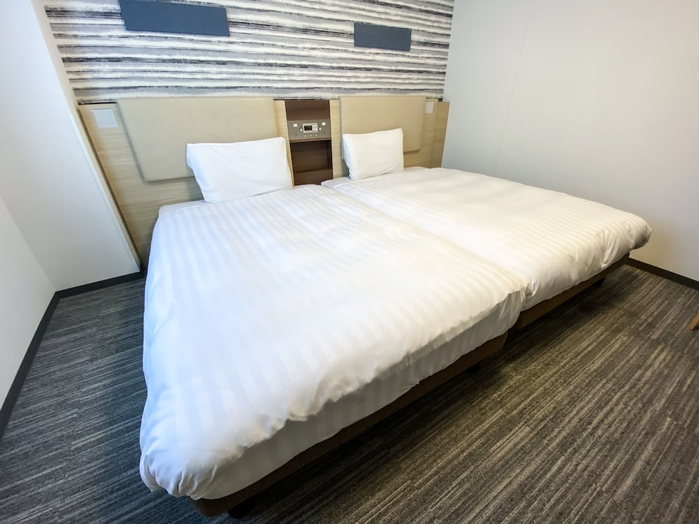 スタンダード ルーム シングルベッド 2 台 禁煙 客室2 | コンフォート ホテル 名古屋伏見