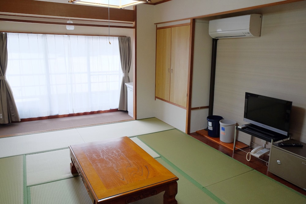 和室10畳 バス・トイレ別 客室3 | サンセットすさみ