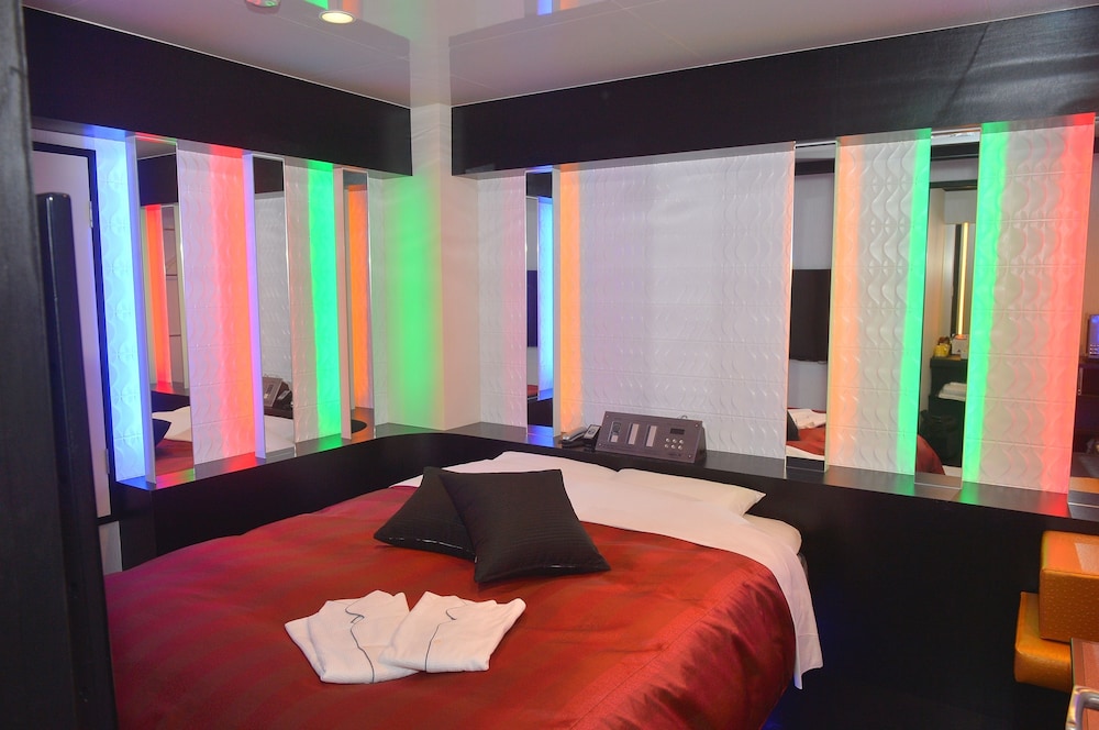 客室1 | テラス M 横田ベース - 大人限定 客室1 | テラス M 横田ベース - 大人限定