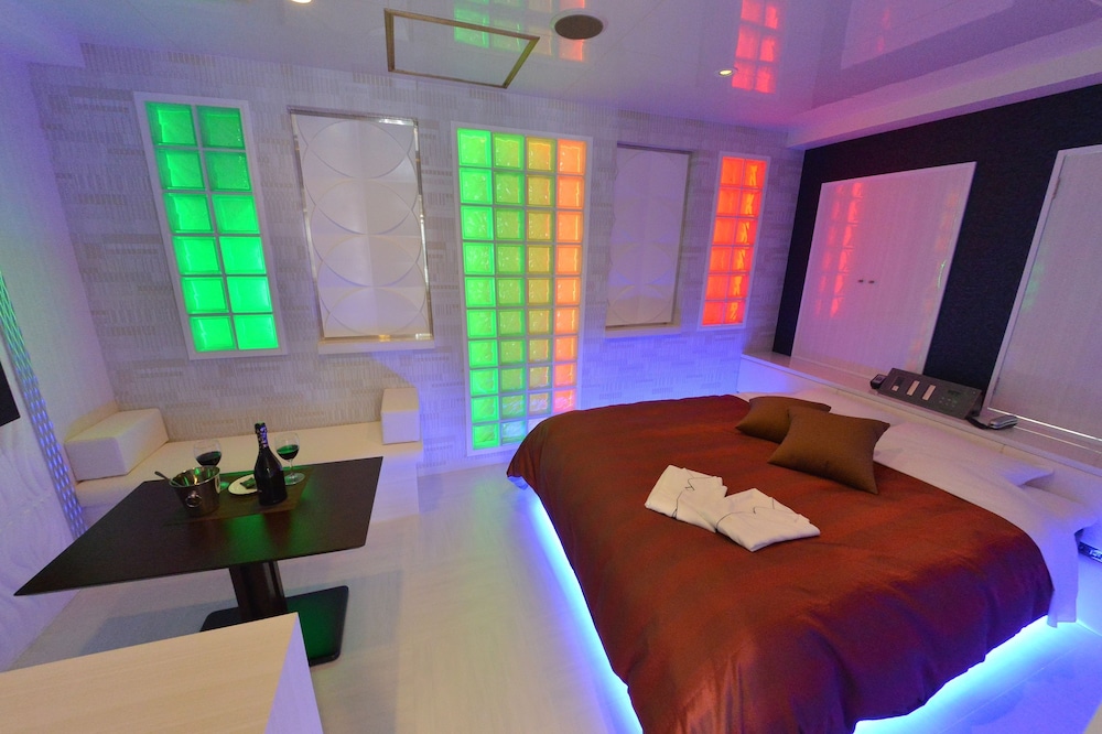 ダブルルーム 喫煙可 客室2 | テラス M 横田ベース - 大人限定