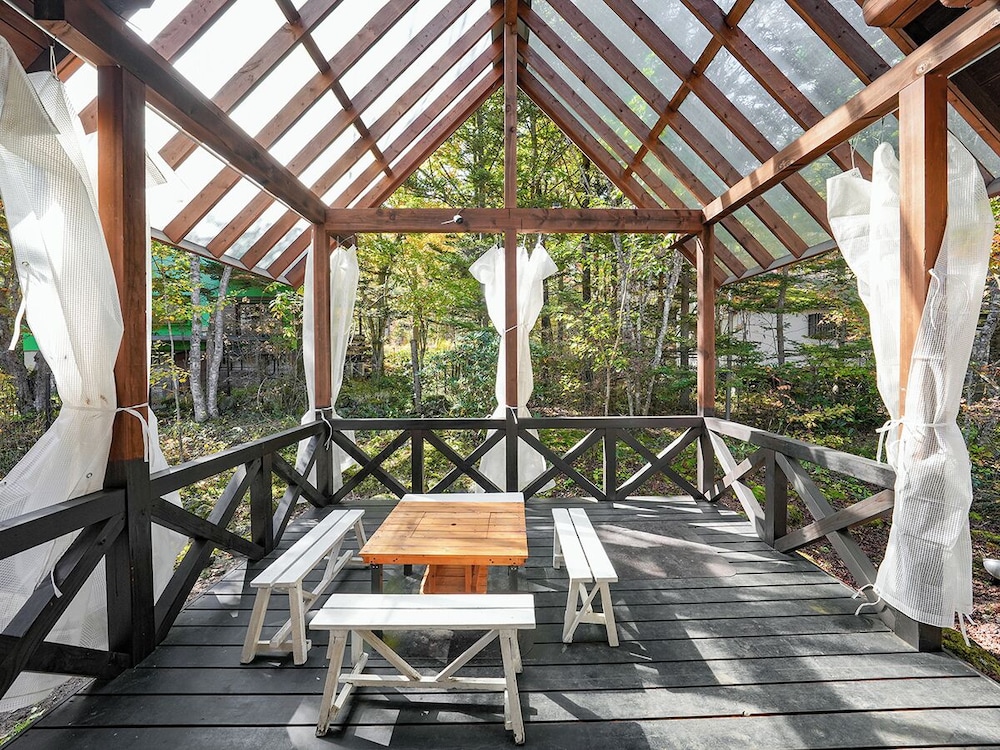 [貸切コテージ] 丸太がかわいい -カンパニュラ- 1-6名様 禁煙 テラス / パティオ0 | ルネス軽井沢