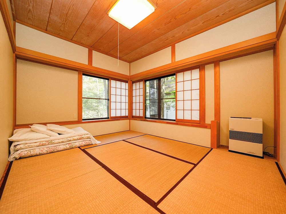 [貸切コテージ] キッチンが自慢 -アリエッティ- 1-6名様 禁煙 | ルネス軽井沢