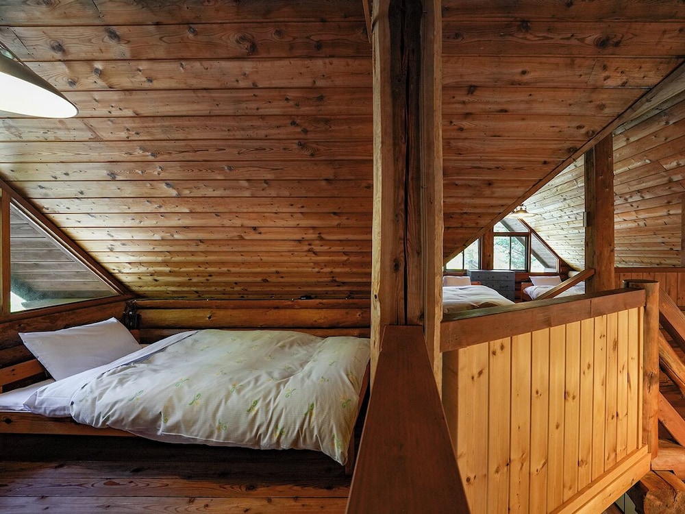 [貸切コテージ] 丸太がかわいい -カンパニュラ- 1-6名様 禁煙 客室7 | ルネス軽井沢