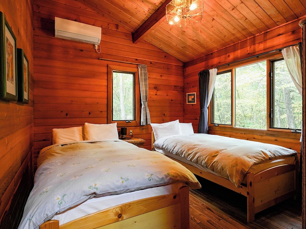 [貸切コテージ] おしゃれなログ調 -アン- 1-5名様 禁煙 客室1 | ルネス軽井沢