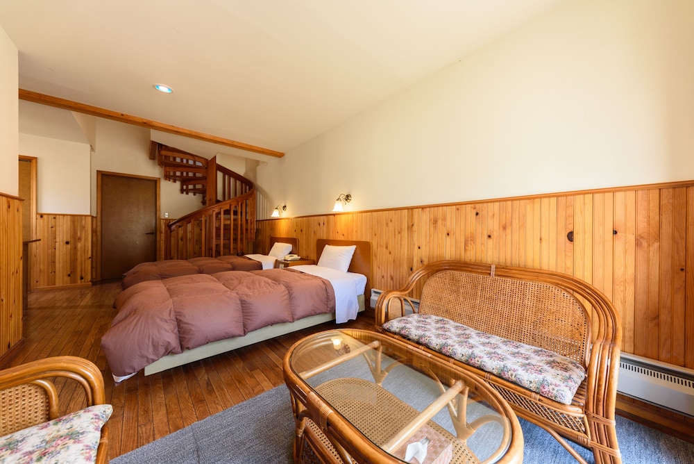 [第1別館] メゾネット 客室4 | 久住高原 銀河のやどきのこ 2 世号