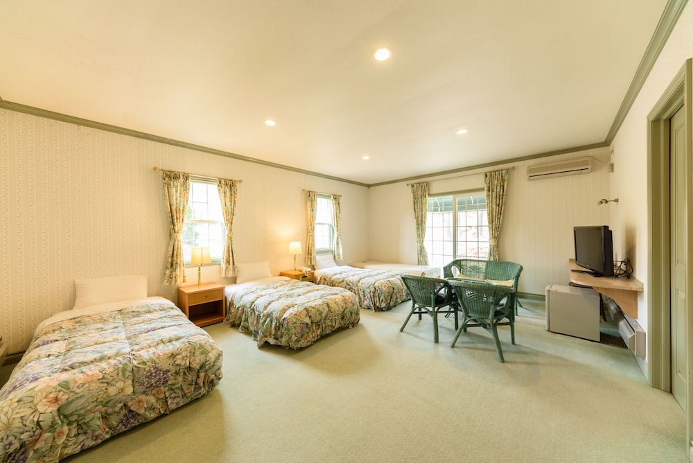 [第2別館] フォース 客室1 | 久住高原 銀河のやどきのこ 2 世号