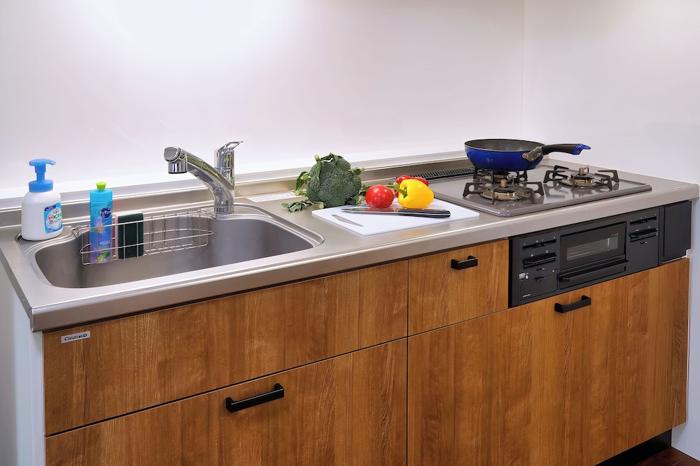 ベーシック トリプルルーム 禁煙 専用キッチン1 | ホテル西川口ウィークリー