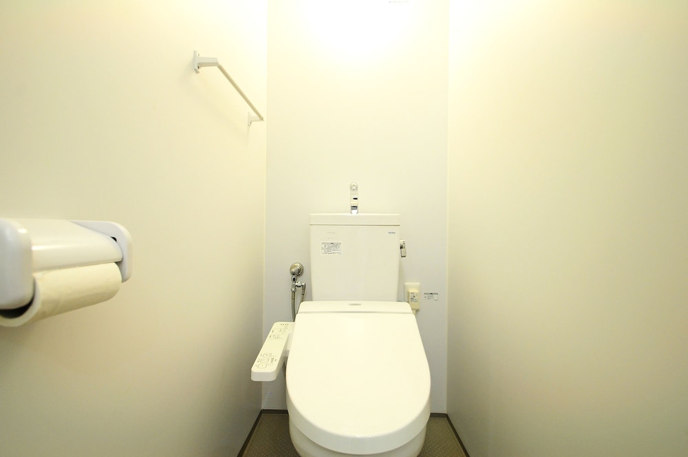 和室20畳 バスルーム1 | ホテル海邦石垣島