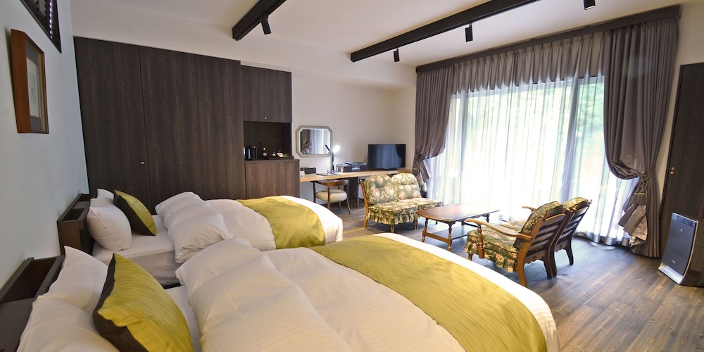 客室1 | 伊勢志摩旅館 AUBERGE YUSURA 客室1 | 伊勢志摩旅館 AUBERGE YUSURA